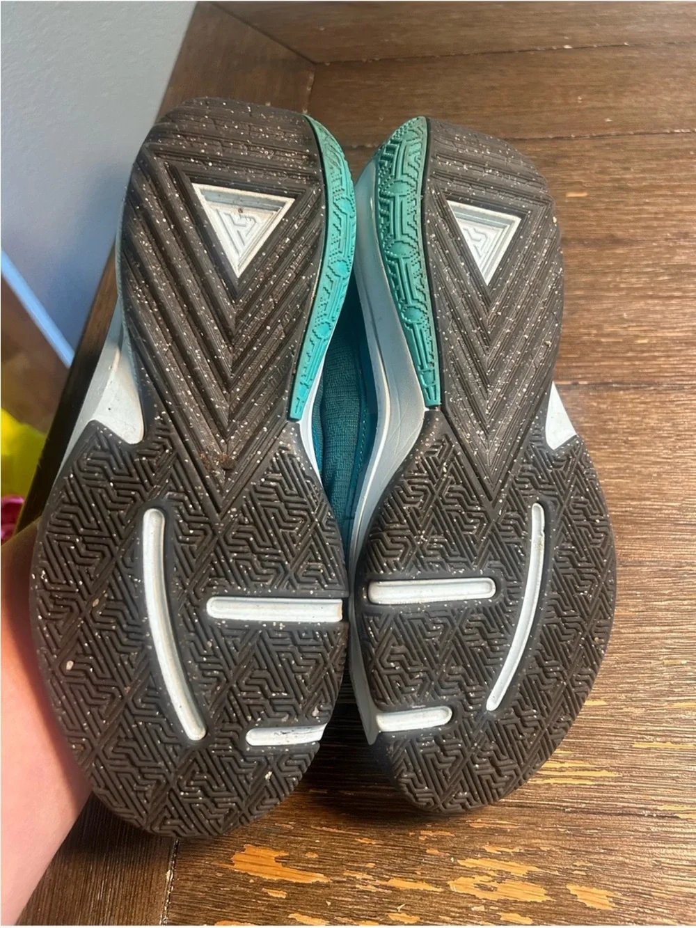 Zoom freak size 8.5 women’s